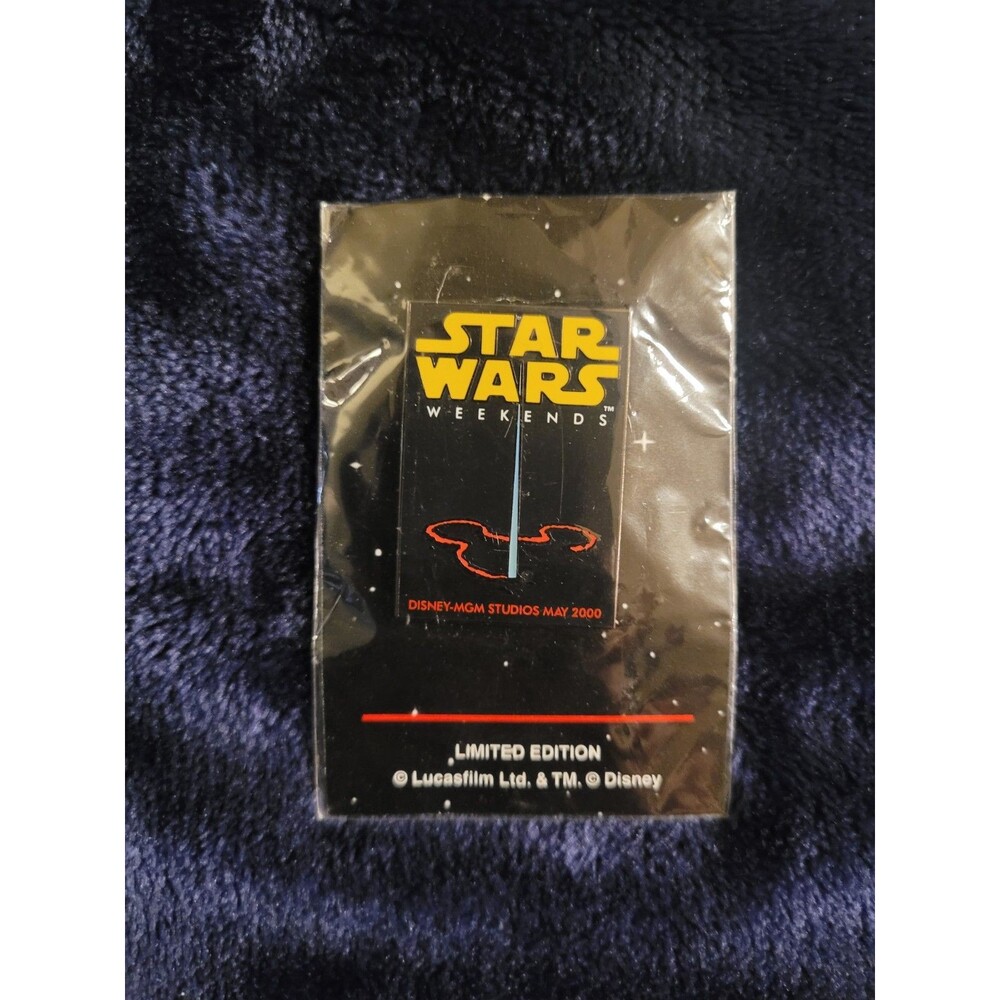 Disney/MGM Star Wars Weekends May 2000 Lightsaber Logo Retired LE Disney Pin